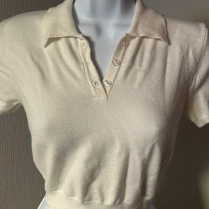 Cream white sweater collar short sleeve 🤍